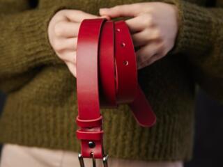 Ремень женский натуральная кожа, красный