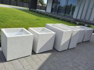 Ghivece ușoare pentru exterior. Вазоны и кашпо уличные облегченные.