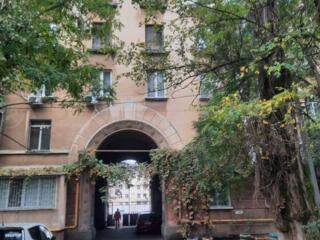 Продам 3хкомнатную сталинку на 2й ст. БФ