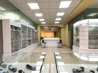 Parter, Prima Linie. Locație Ideală pentru Afacerea Dvs.!