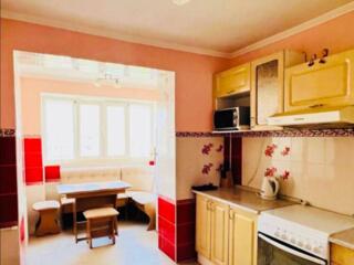Sec. Riscani, bd. Moscova. 2 camere. Prima Linie. Parc Avgan! Reparat