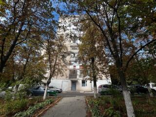 Apartament - 32  m²  , Chisinau