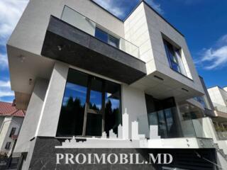 Vă propunem spre vânzare aceast townhouse în 2 niveleîn Buiucani, ...