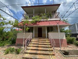 Продается двухэтажный дом общей площадью 74 м² на участке 10 соток. В 