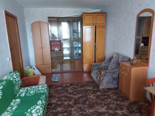 Продам комнату на Заболотного со своей кухней.