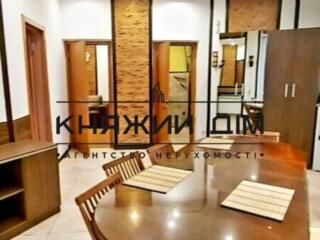 Оренда офісу з меблями в центрі Києва площею 165 м2. 6 поверх 6 ...