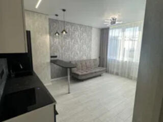 Продам євродвушку з ремонтом в ЖК "Приморські Сади" (вул.Мар