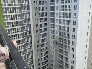 Продам смарт - квартиру 30 кв. м., 8/18, новый дом, жк Акварель-3.