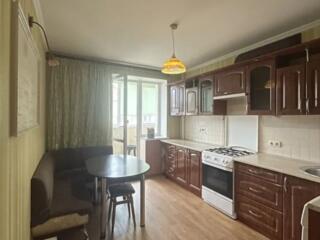 Продам квартиру 38.8 кв. м., 9/11, ул. Семена Палия/Марсельская.