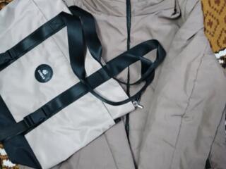 Продам новую сумку и куртку.