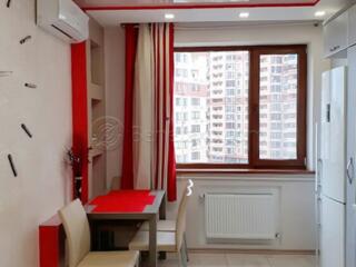 Код: 552. Квартира с отдельной спальней в Ж/К «Академгородок».