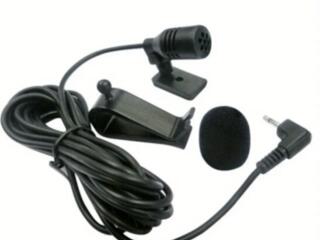 Универсальный проводной автомобильный микрофон.