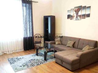 Пропонується в оренду 3-кімнатна квартира за адресою: вул. ...