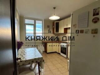 Без Комісії. Є Генератор (ліфт, вода, опалення). Пропонується до ...