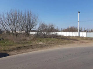 Предлагается к продаже земельный участок общей площадью 36,6 соток в  