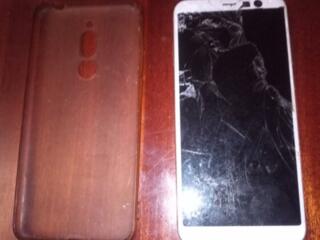 Продам мобильный телефон на запчасти!