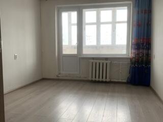 Продам трёхкомнатную квартиру. Балка