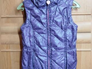 Продам жилетку на возраст 2-3 года