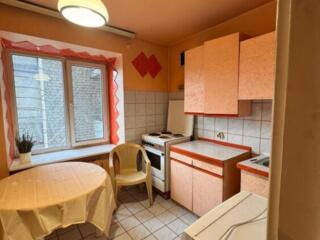 Продам однокомнатную квартиру на Черемушках