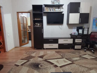 2-х комн. квартира с пристройкой, 1/9.Мебель, техника. Балка