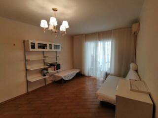 Продам 2 комн. Кв-ру ул. Говорова-Армейская, кирпич, с газовым котлом.