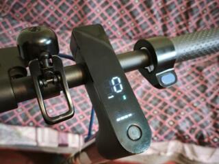 Электросамокат Сяоми mi electric scooter 3.