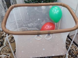 Продам манеж