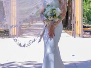 Rochie de mireasa frumoasa, clasica