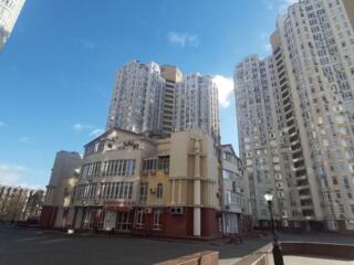 Продам 3-к. Французский бульвар, между Довженко и Шампанским переулком