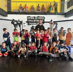 Набор в школу бокса/кикбоксинга