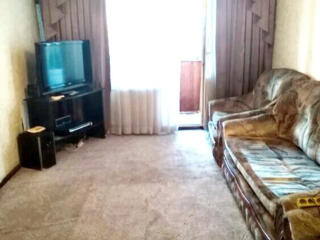 Сдается в аренду 3-х комнатная квартира в центре м-н "ДИК"