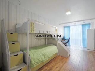 Продаж 3 кімнатна квартира в Голосіївськму районі, ЖК Кришталеві ...