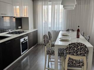 В продаже квартира с современным ремонтом, укомплектована мебелью и ..