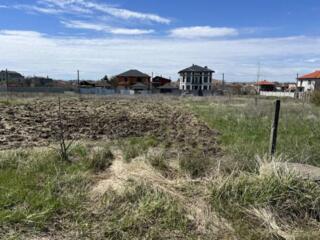 Продается участок 6 соток, правильной формы в пгт Таирова. ...