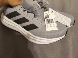 Продаются мужские кроссовки торг