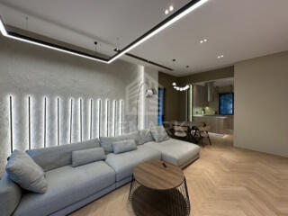 Spre vânzare casă amplasată într-o zonă liniștită, Vadul lui Vodă. ...