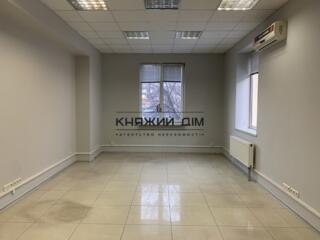 Оренда офісного приміщення в Голосіївському районі за адресою: ...