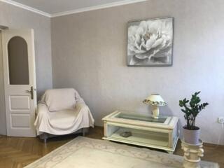 Предлагается к продаже 3-х комнатная квартира в Приморском районе ...