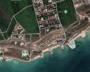 Участок на берегу Черного моря/Сосновый берег