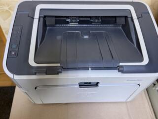 Принтер рабочий, дешево! HP 1505n Lazerjet