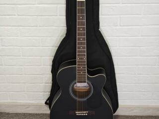 Chitară acustică. Гитара акустическая.