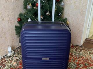 Новый чемодан