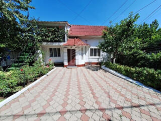 Chirie casă în sect Telecentru, la doar 10 min. de Parcul Valea ...