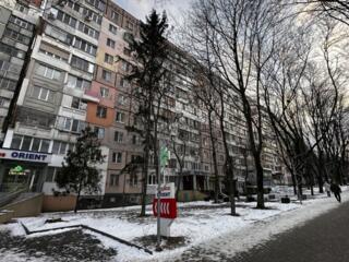 Apartament cu 3 camere, Botanica.