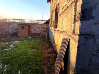 Продаются 2 дома на одном участке в Тирасполе. Район Школы УПК.