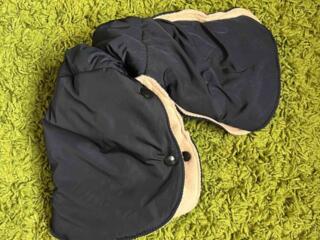 Перчатки для коляски. Новые. 100 руб