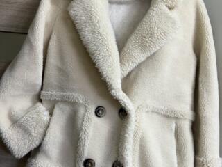 Продам зимнюю верхнюю одежду