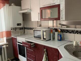 Продам двухкомнатную квартиру. Арка