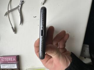 iPhone 11 128GB чёрный, срочно