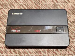 Мобильный Wi-Fi роутер Samsung LC11 3G/4G.